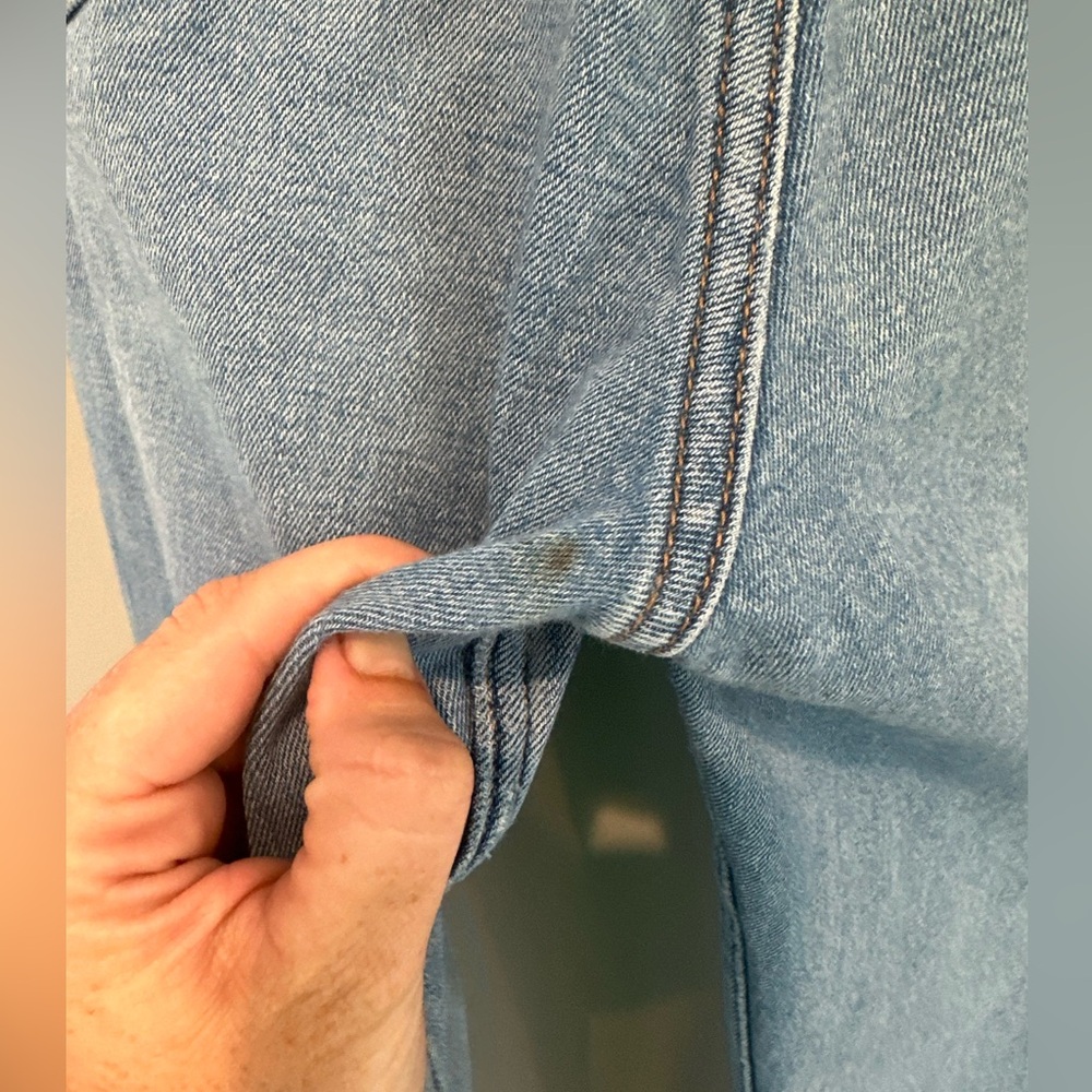 Abercrombie & Fitch size 6 short distressed ankle straight ultra high rise - Picture 2 of 5